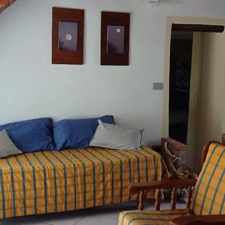 Albaluna 2 Casa Casa de Férias *